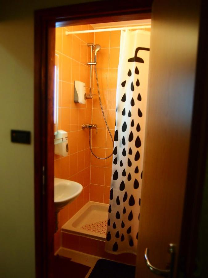 Hostel Savski Most Zagreb Dış mekan fotoğraf